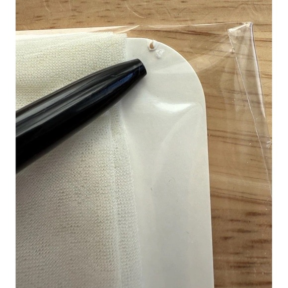 JC Penny Sheer Caress Sheerest Support Control Top Queen Pantyhose Short Bone 81 - Picture 4 of 5